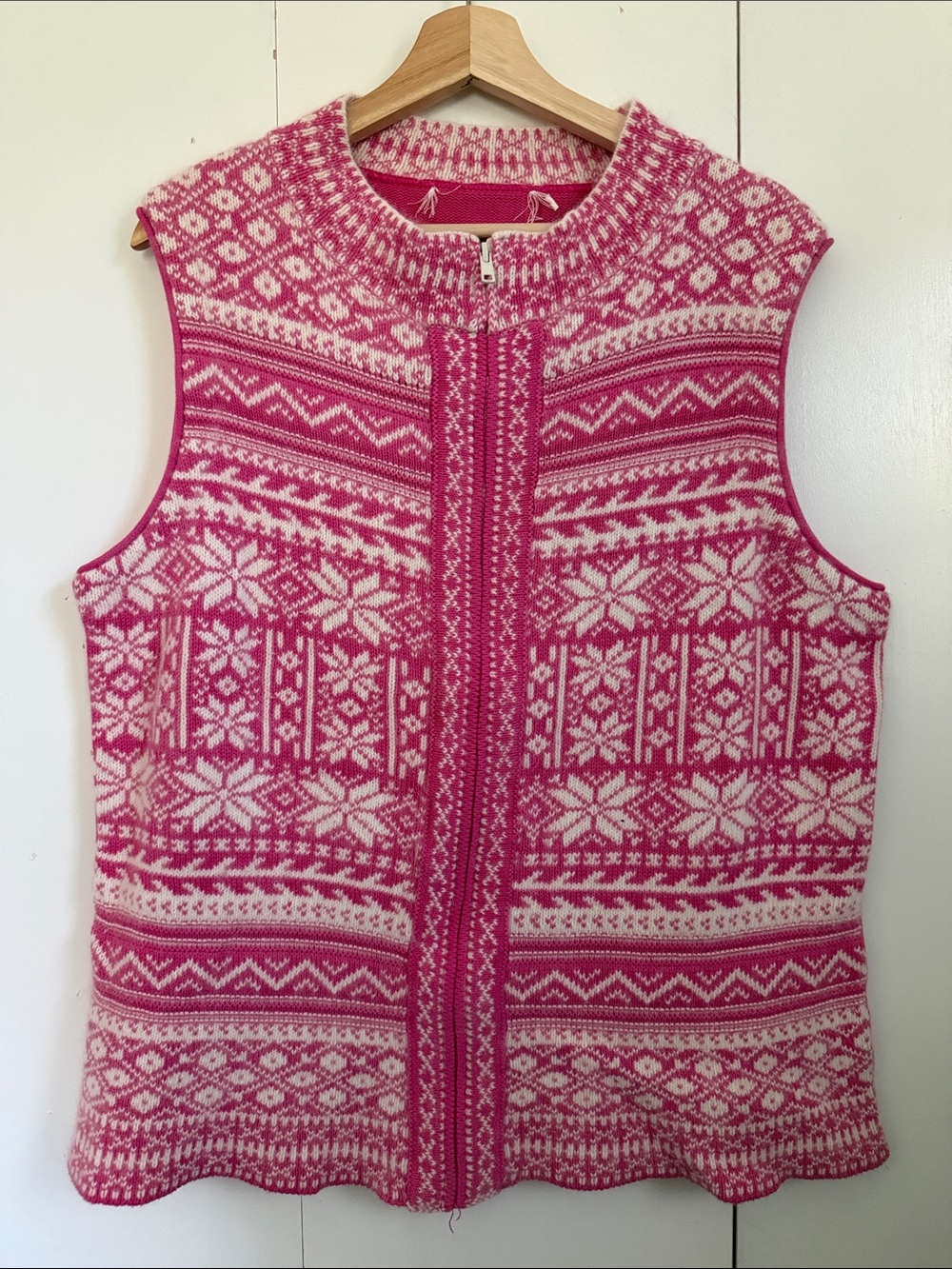Cotton Angora Pink & White Fair Isle Zip-Front Sweater Vest Ski Outdoor Scandi
